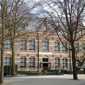 5* Отель The College Amsterdam, Autograph Collection
